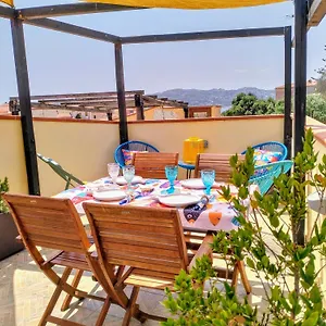  Apartment La Terrazza - Localita Cala Gavetta